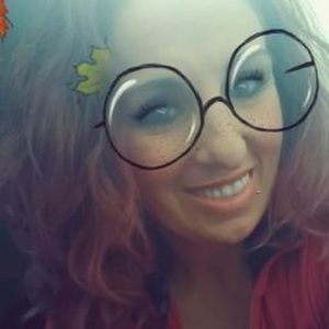 Meet your Posher, Candi